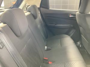 Suzuki Swift 1.2 GL manual - Image 16