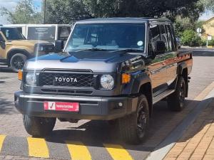 Toyota Land Cruiser 79 2.8GD-6 double cab auto - Image 8