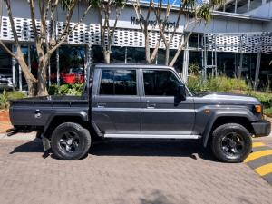 Toyota Land Cruiser 79 2.8GD-6 double cab auto - Image 3
