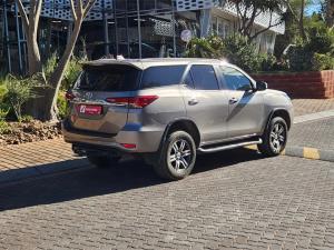 Toyota Fortuner 2.4GD-6 - Image 2