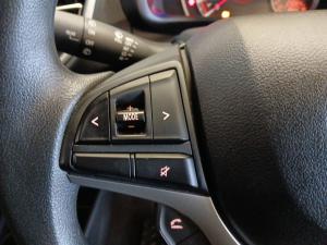 Toyota Vitz 1.0 XR auto - Image 9
