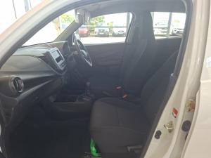Toyota Vitz 1.0 - Image 7