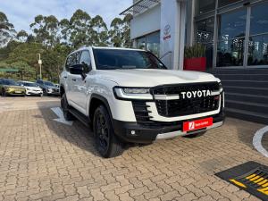 Toyota Land Cruiser 300 3.3D GR-Sport - Image 1
