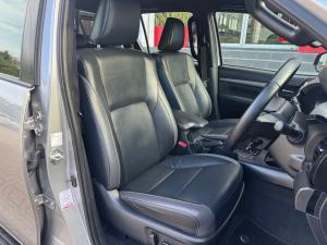 Toyota Hilux 2.8GD-6 double cab 4x4 Legend auto - Image 15