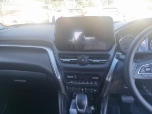 Toyota Urban Cruiser 1.5 XR automatic - Image 17