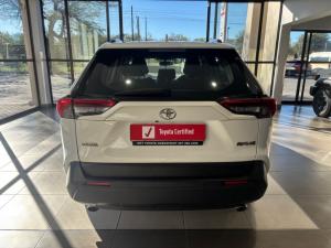Toyota RAV4 2.0 GX - Image 5