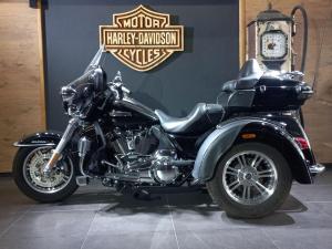 Harley Davidson TRI Glide Ultra 114 - Image 5