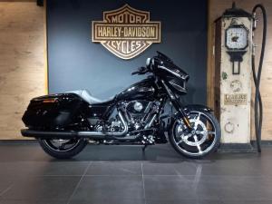 Harley Davidson Street Glide - Image 1