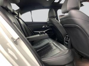 BMW 320i M Sport Launch Edition automatic - Image 13