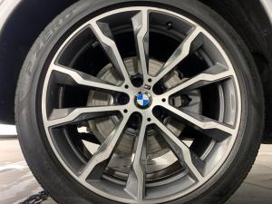 BMW X3 Sdrive 18d M-SPORT - Image 9
