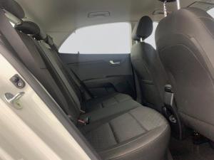 Kia RIO 1.4 LS 5-Door - Image 16