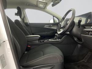 Kia Sportage 1.6 Crdi LX automatic - Image 20