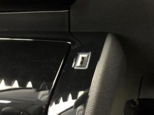 Peugeot 208 1.2T Allure automatic - Image 12
