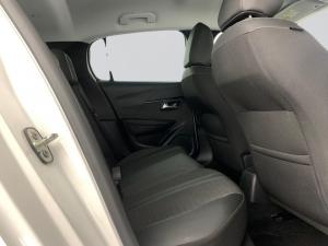 Peugeot 208 1.2T Allure automatic - Image 15