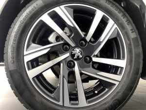 Peugeot 208 1.2T Allure automatic - Image 17