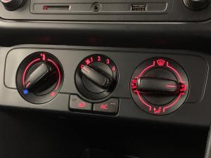 Volkswagen Polo Vivo 1.4 Trendline - Image 13