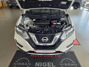 Nissan X Trail 2.5 Acenta 4X4 CVT - Image 9