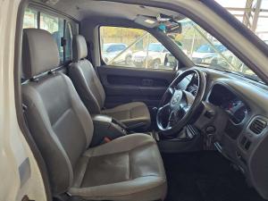 Nissan Hardbody NP300 2.5TDi HI-RIDERS/C - Image 11