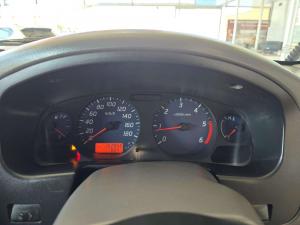 Nissan Hardbody NP300 2.5TDi HI-RIDERS/C - Image 13