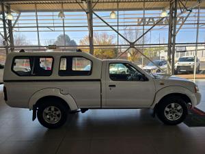 Nissan Hardbody NP300 2.5TDi HI-RIDERS/C - Image 6
