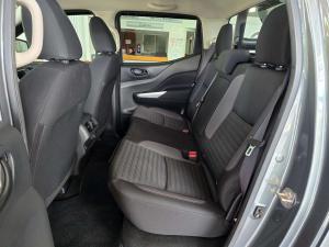 Nissan Navara 2.5DDTI SE automatic D/C - Image 12