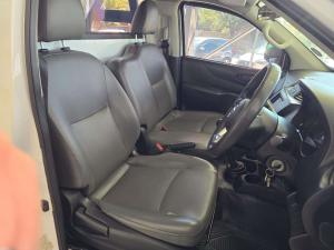 Nissan Navara 2.5DDTI XE S/C - Image 11
