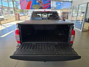 Nissan Navara 2.5DDTI SE automatic D/C - Image 5