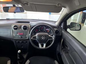 Renault Sandero 900T Stepway Expression - Image 17