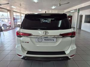 Toyota Fortuner 2.8GD-6 Raised Body automatic - Image 5