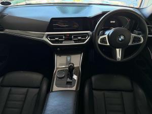 BMW 330is Edition M Sport automatic - Image 10