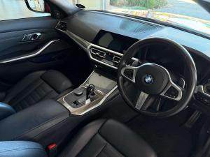 BMW 330is Edition M Sport automatic - Image 11