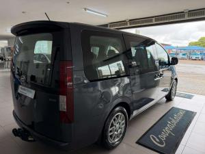 Hyundai Staria 2.2D Executive automatic - Image 9