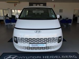 Hyundai Staria 2.2D Executive automatic - Image 2