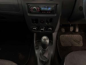 Nissan NP200 1.6 Safety PackS/C - Image 17