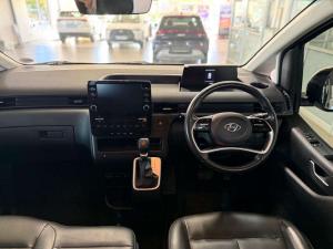 Hyundai Staria 2.2D Executive automatic - Image 7