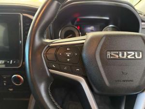 Isuzu MU-X 1.9D LS automatic - Image 18