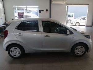 Kia Picanto 1.0 Street automatic - Image 6
