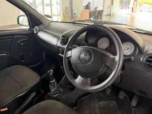 Nissan NP200 1.6 Safety PackS/C - Image 6