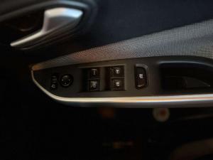 Nissan Magnite 1.0T Acenta CVT - Image 19