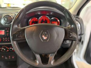 Renault Sandero 900T Stepway - Image 13