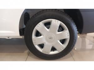 Nissan NP200 1.6i safety pack (aircon) - Image 7