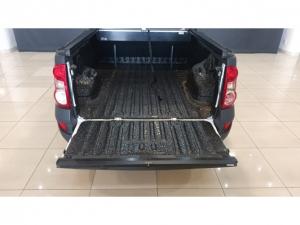 Nissan NP200 1.6i safety pack (aircon) - Image 9