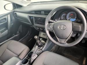 Toyota Corolla Quest 1.8 Plus manual - Image 7