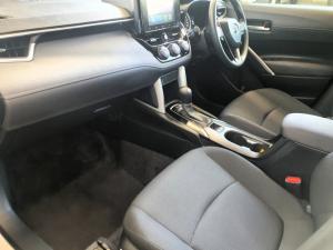 Toyota Corolla Cross 1.8 Xi - Image 8