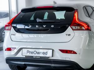 Volvo V40 T2 Kinetic - Image 13