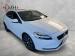 Volvo V40 T2 Kinetic - Thumbnail 1