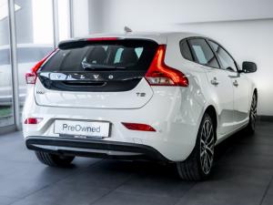 Volvo V40 T2 Kinetic - Image 2