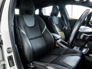 Volvo V40 T2 Kinetic - Image 4