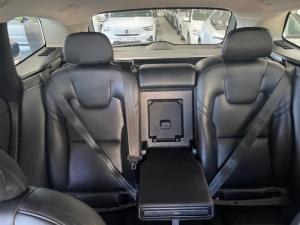 Volvo XC60 B5 AWD Essential - Image 12