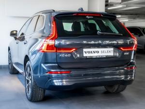 Volvo XC60 B5 AWD Essential - Image 2